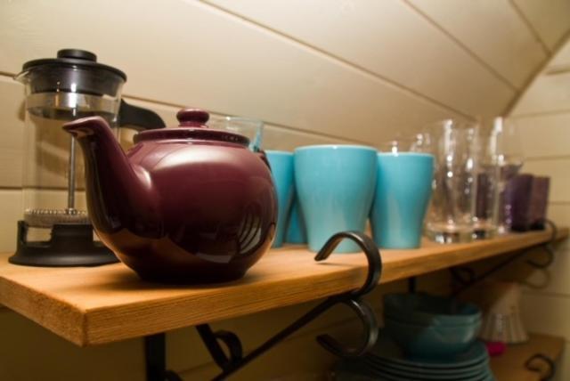 Hidden Wood Glamping And The Hideaway Cabin ワーミンスター エクステリア 写真